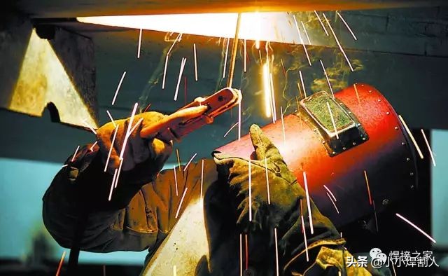 焊工常见的职业病有哪些,焊工的职业病防护措施