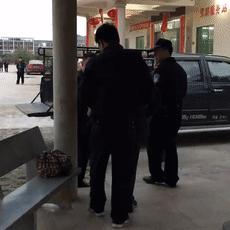 夜盲症到了晚上怎么办,夜盲症走夜路