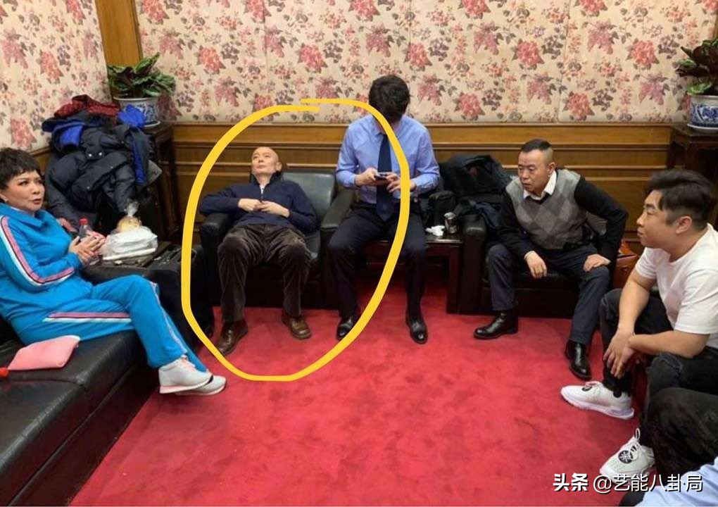 刘谦的魔壶春晚真的换壶了吗,央视春晚魔壶刘谦