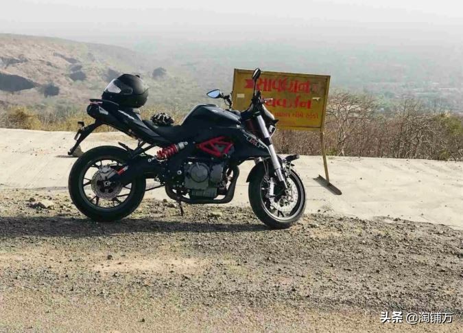 贝纳利黄龙600巡航摩旅,新老款贝纳利黄龙600四缸摩托车