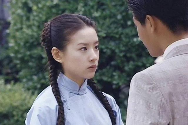 给老公戴绿帽子后，她陷入了万丈深渊……