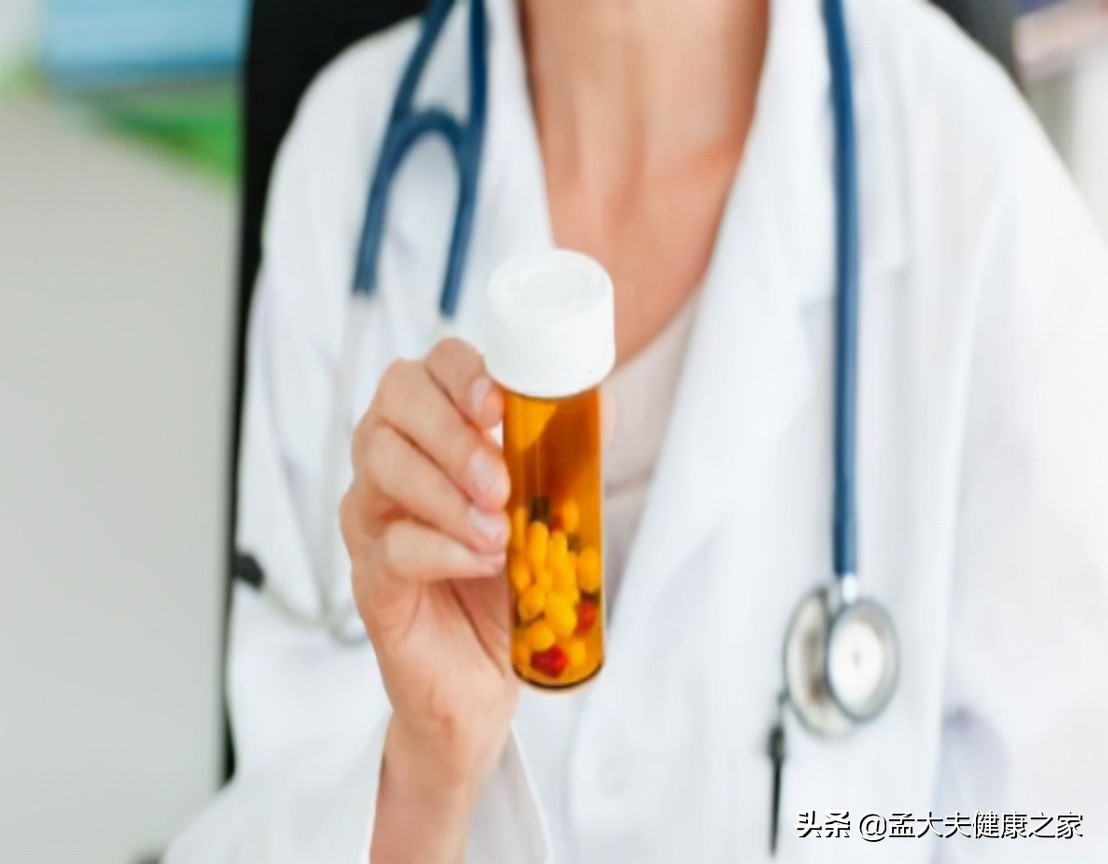 最适合老年人降压药是什么啊,为什么老年人适合用坎地沙坦