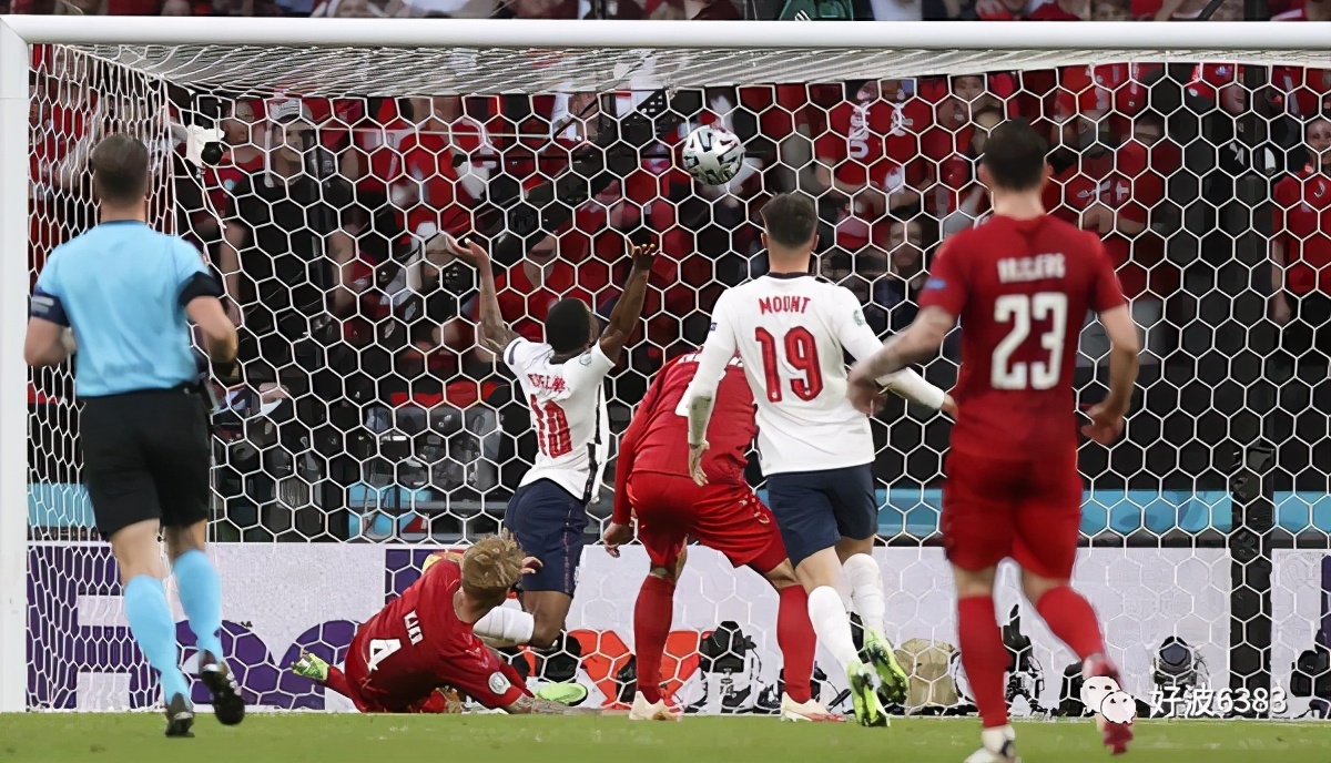 千古“英”名一“跳”毁！快乐足球遭全网唾弃