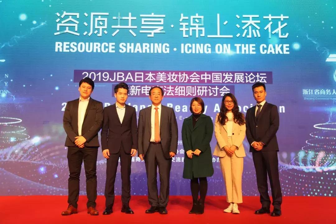 进口化妆品降价狂潮,进口食品发展趋势分析