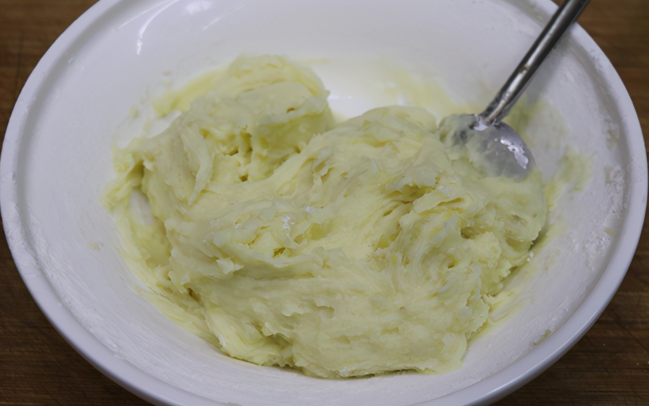 美食教程好吃又好看的黄金土豆球,黄金土豆球的做法大全