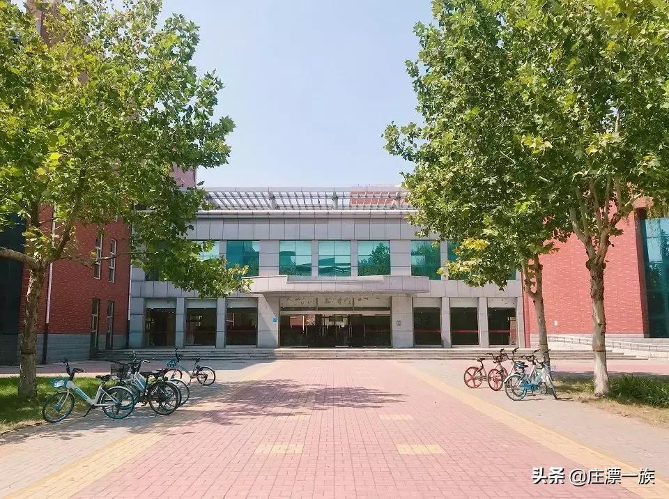 朝气蓬勃的石家庄学院来了,请多多指教