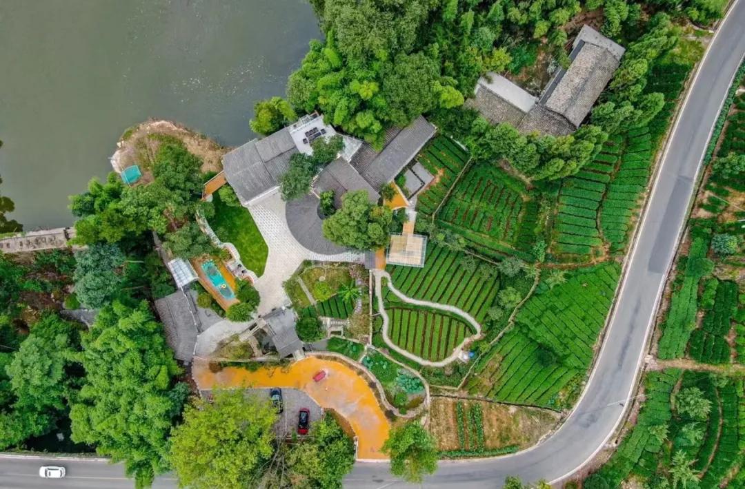 如何诗意的度过初冬？我在雅安这些私藏美宿里找到了答案