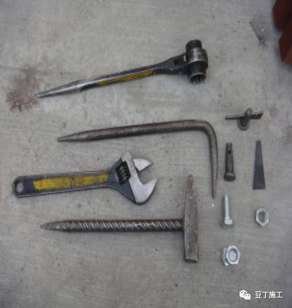 铝模板外模的施工方法,铝模与木模板的区别是什么