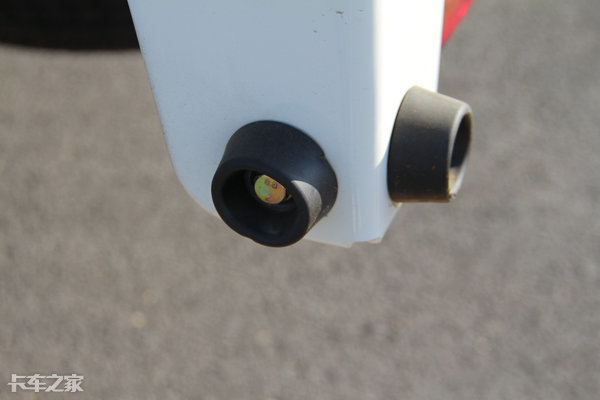 2.1米地库能下2.16米高的车吗,2.0排量汽油微卡