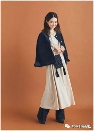 早秋盐系叠穿三件套,日系两件套秋装