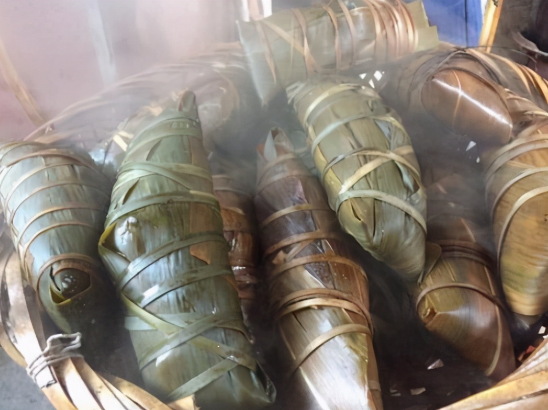 粽子放冰箱冷冻一年了还可以吃吗,冰冻过的粽子要煮多久才可以吃