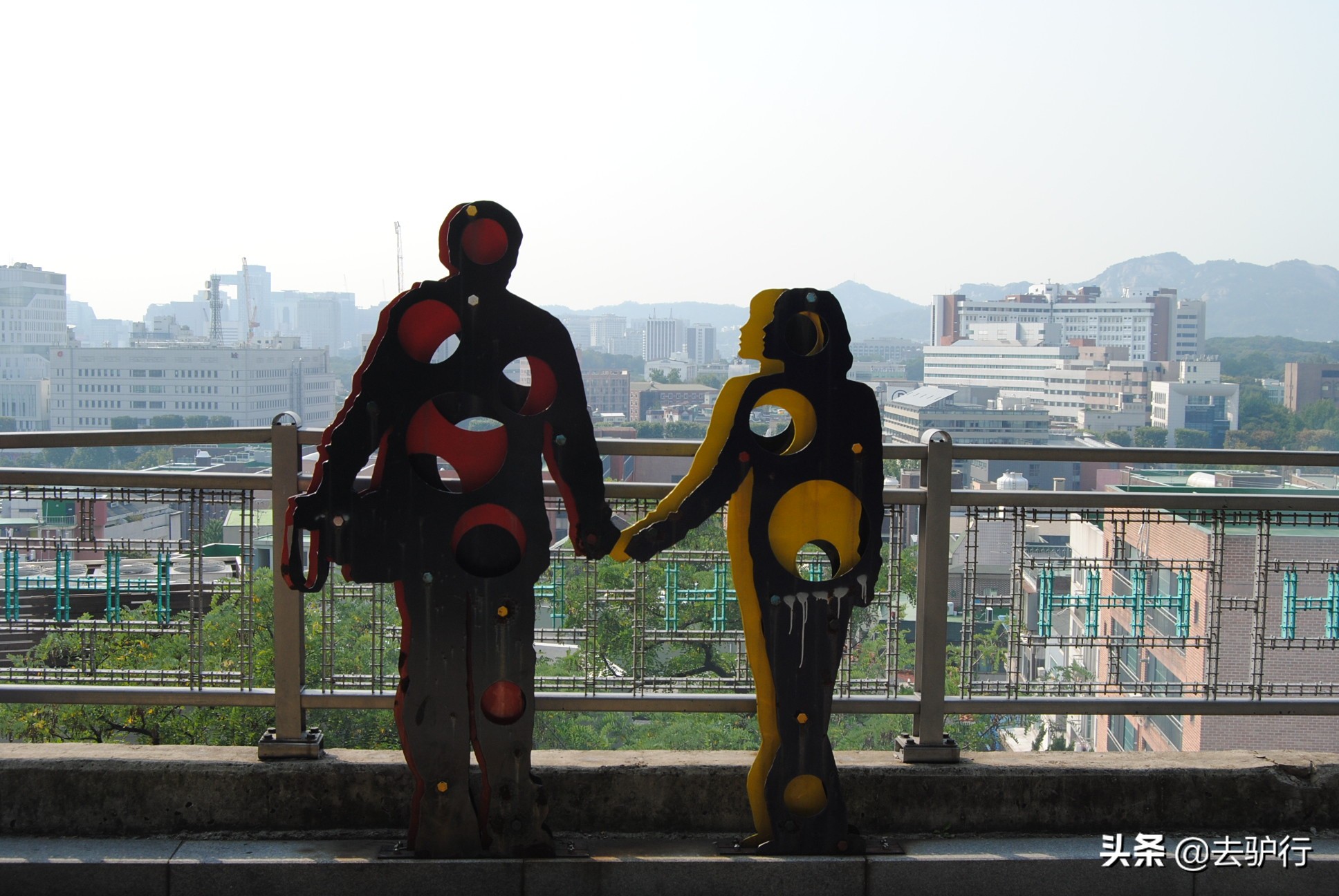 韩国网民评论韩国明洞游客稀少,韩国明洞旅游真实原因