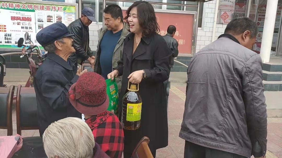 重阳节敬老爱老活动招募,浓情敬老欢度重阳