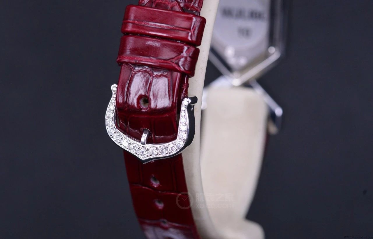 鳄鱼表带独一无二,牛皮鳄鱼皮表带快来看看