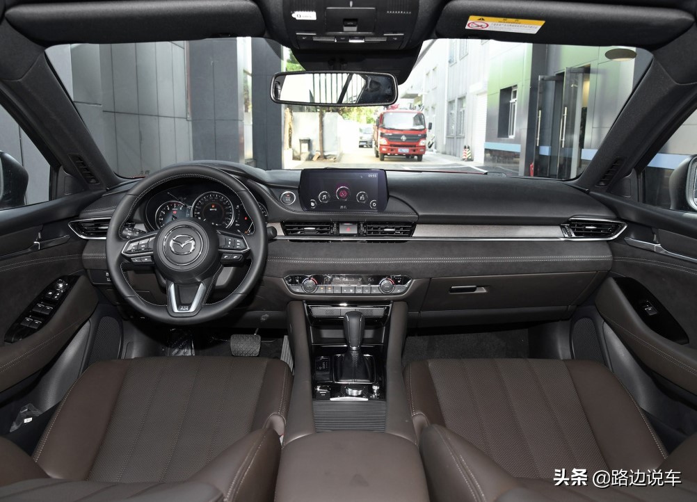 23万买奔驰还是阿特兹,23万落地的阿特兹值不值得买