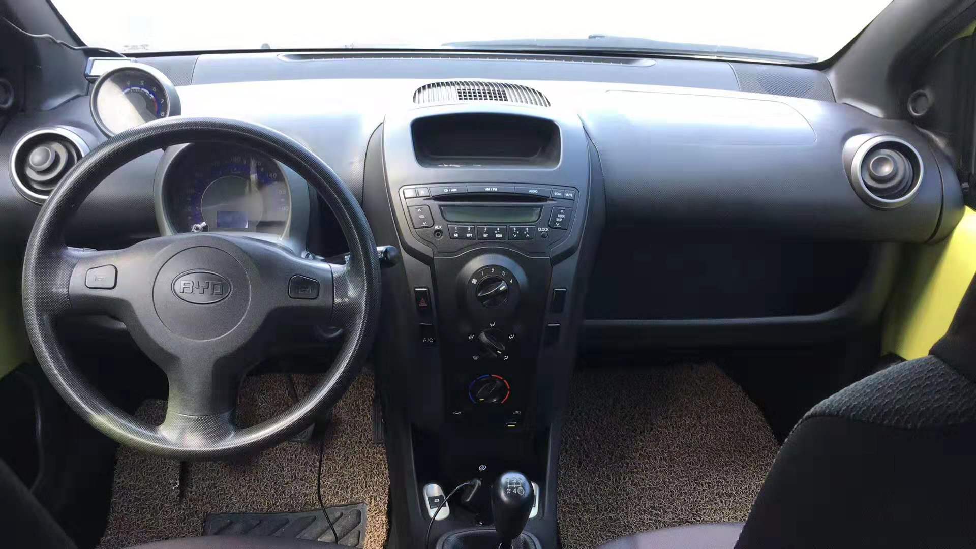 3000块钱的比亚迪f0能买吗,1万多买f0还是买f3