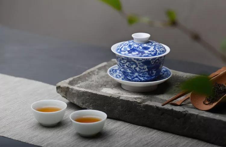 号级茶和印级茶七子饼茶,云南七子饼茶熟茶年份识别方法