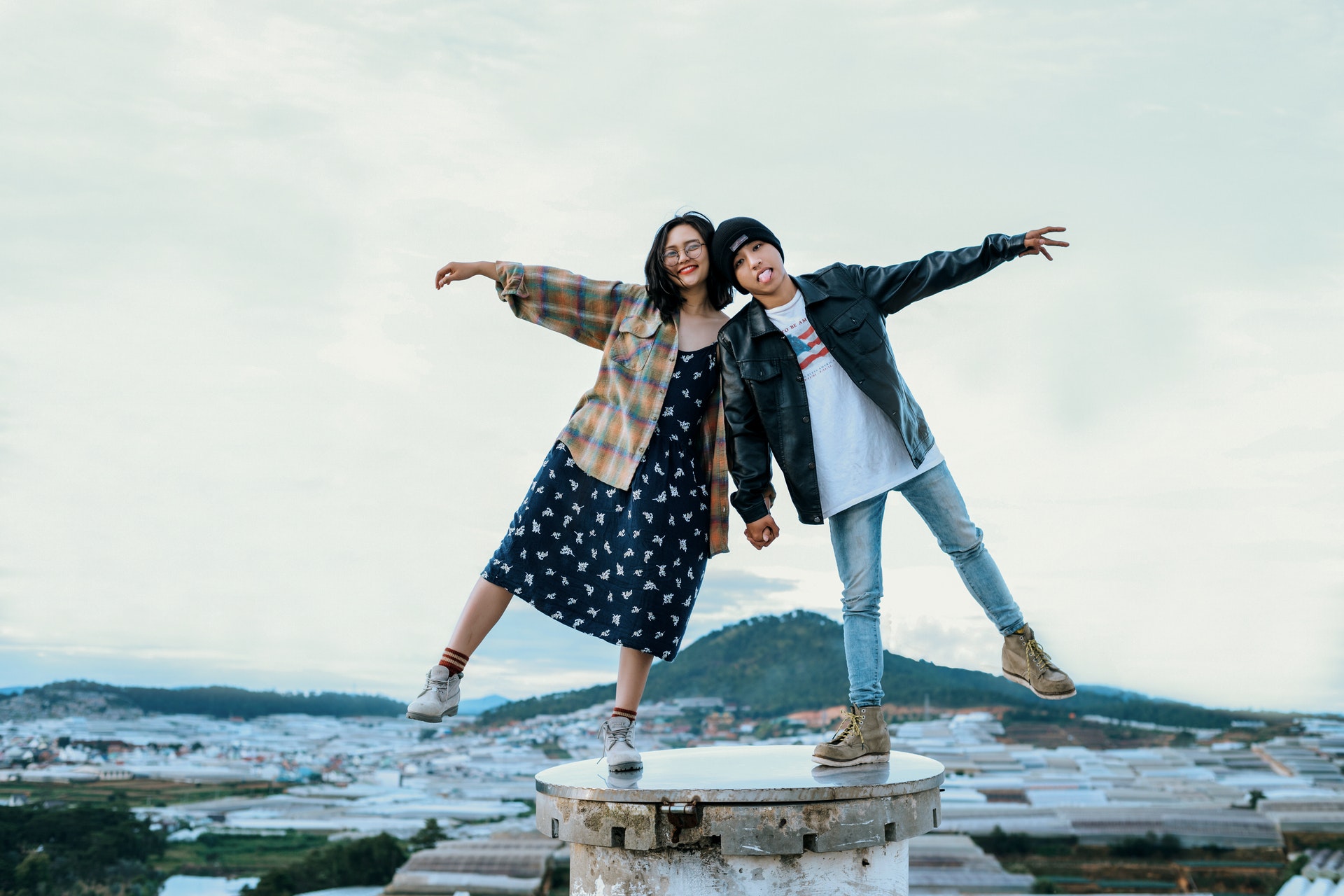 男人对你动了真情怎么办,男人对你动情了会主动发信息