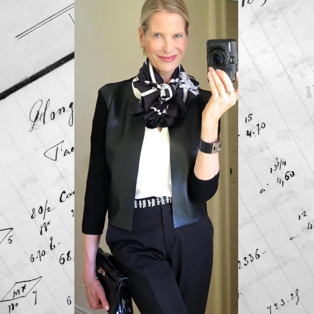 简单到一学就会的丝巾搭配,时尚博主丝巾搭配