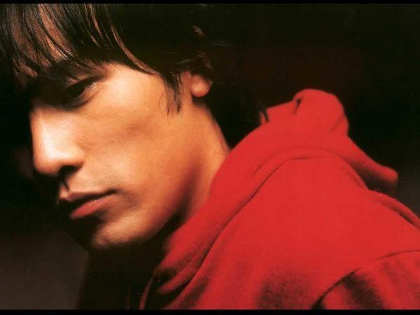 周杰伦在华语乐坛像神一样的存在,周杰伦在华语乐坛是怎样的存在