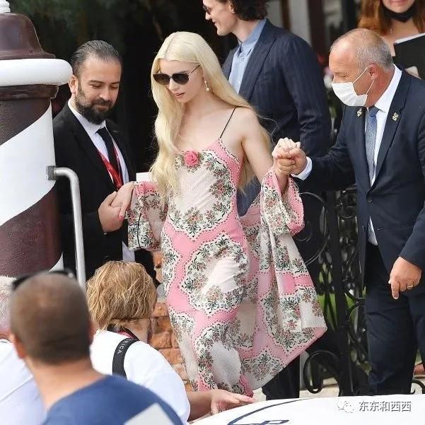 甜茶维密,甜茶威尼斯电影节红毯最帅男明星