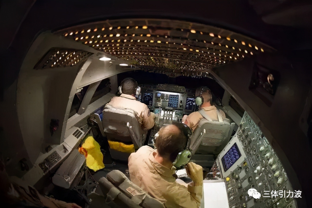 波音飞机望远镜,波音飞机高空望远镜