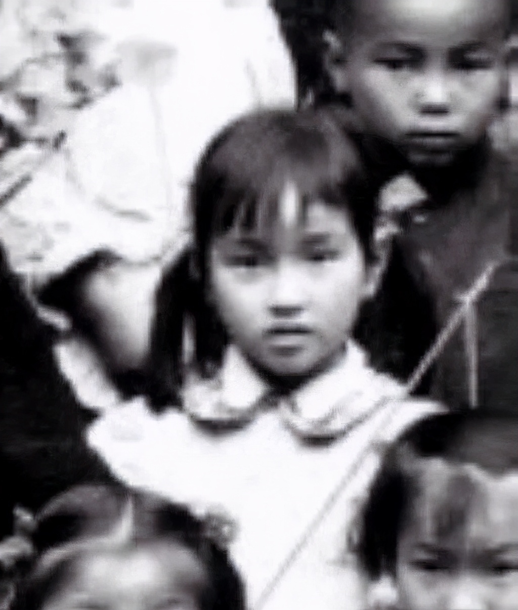 刘晓庆一岁到70岁的荧幕变化,从一个女明星到亿万富姐刘晓庆