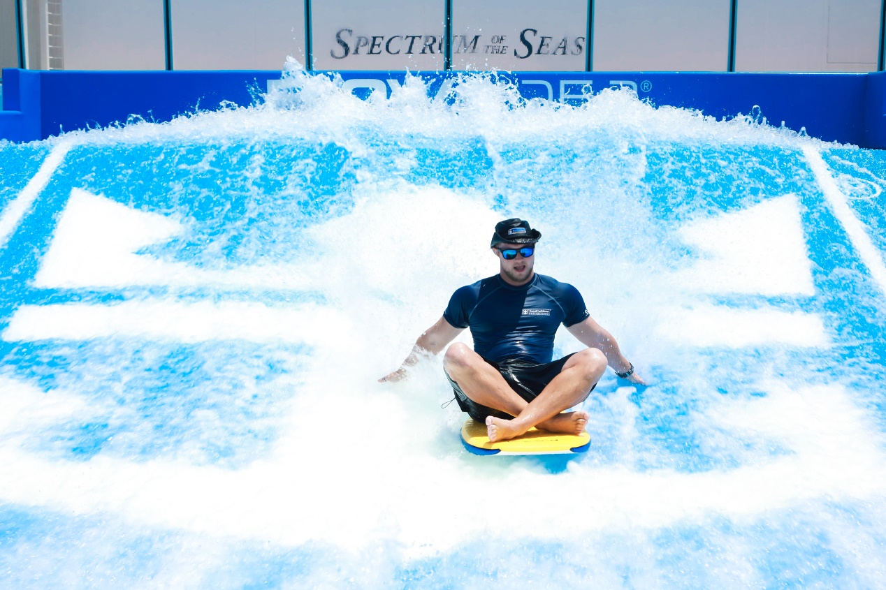 海洋光谱号亲子游,悠然一夏完整版