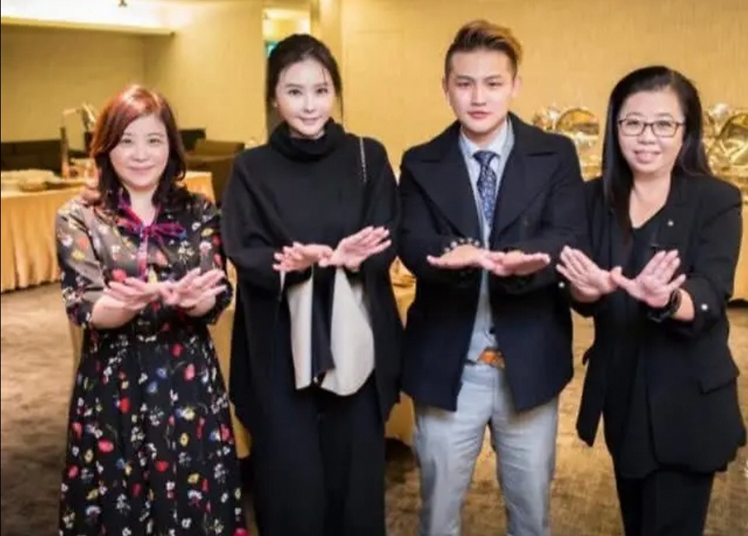 萧淑慎戒毒视频,42岁萧淑慎素颜