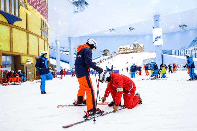 滑雪小白成大神的第一步，快收好独家双板入门秘籍