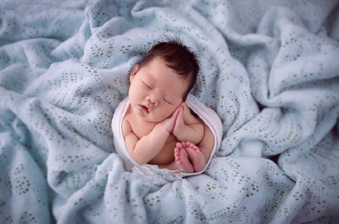 为什么小婴儿刚生出来就这么丑,刚出生的婴儿好丑系列