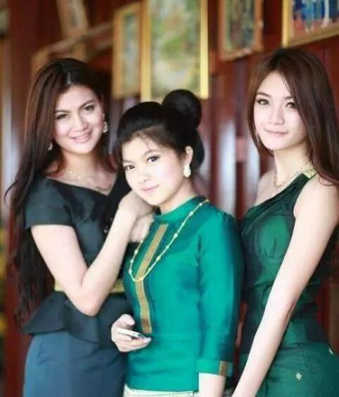 老挝在建机场,老挝修建飞机场