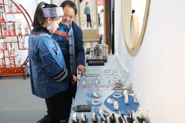 金沙滩啤酒城年货节,金沙滩啤酒城年货节图片