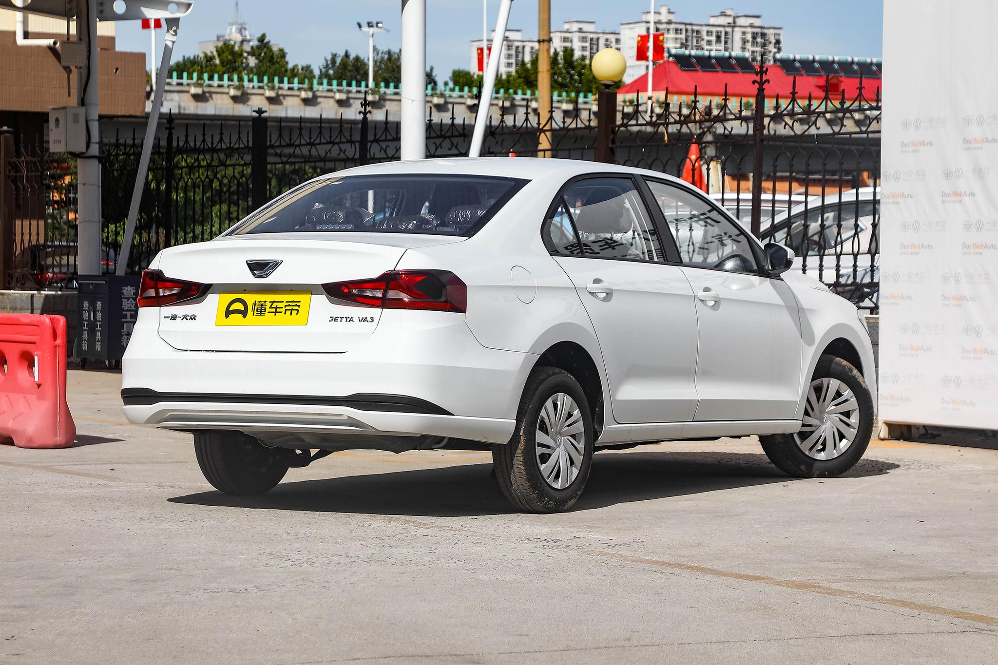 最低6万起这4台精品轿车家用首选,这三款合资紧凑型轿车家用是首选