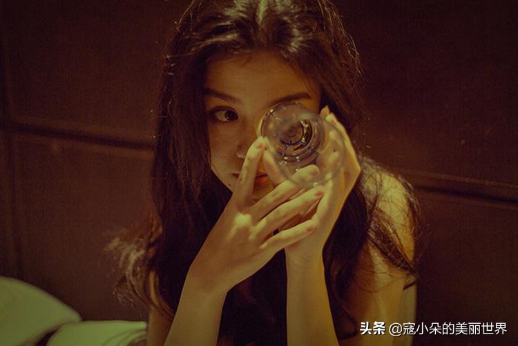 街尚|性感狡黠不是妖，而是猫性女人的专属！致敬猫女