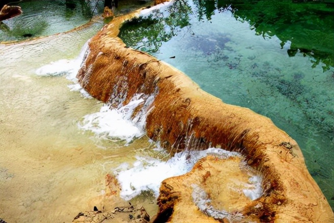 黄龙风景名胜区有哪些景观,黄龙风景名胜视频