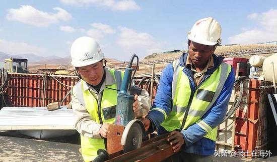 疫情下在非洲打工的现状，回国千难万难，坚守在非洲孤单寂寞