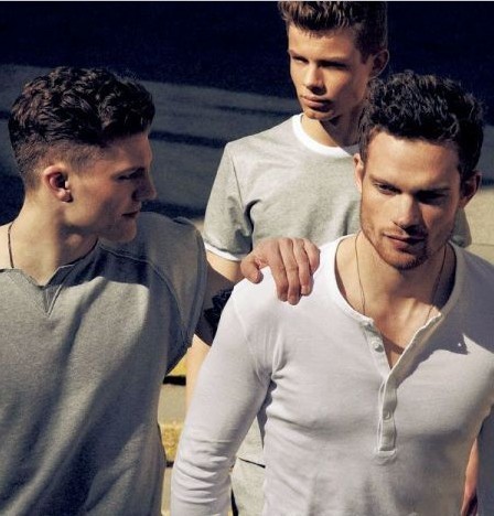 亨利衫适合什么人穿,重磅亨利衫冬季穿搭