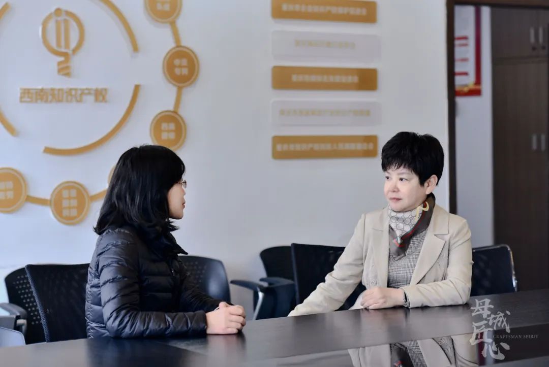 任萍重庆健身,任萍主持现场