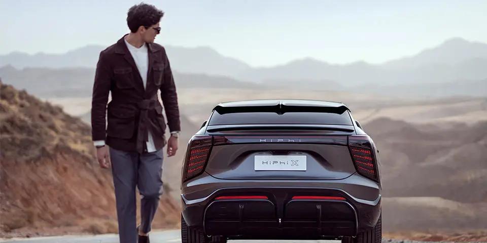 华人运通高合最新消息,高合hiphix为啥卖这么贵