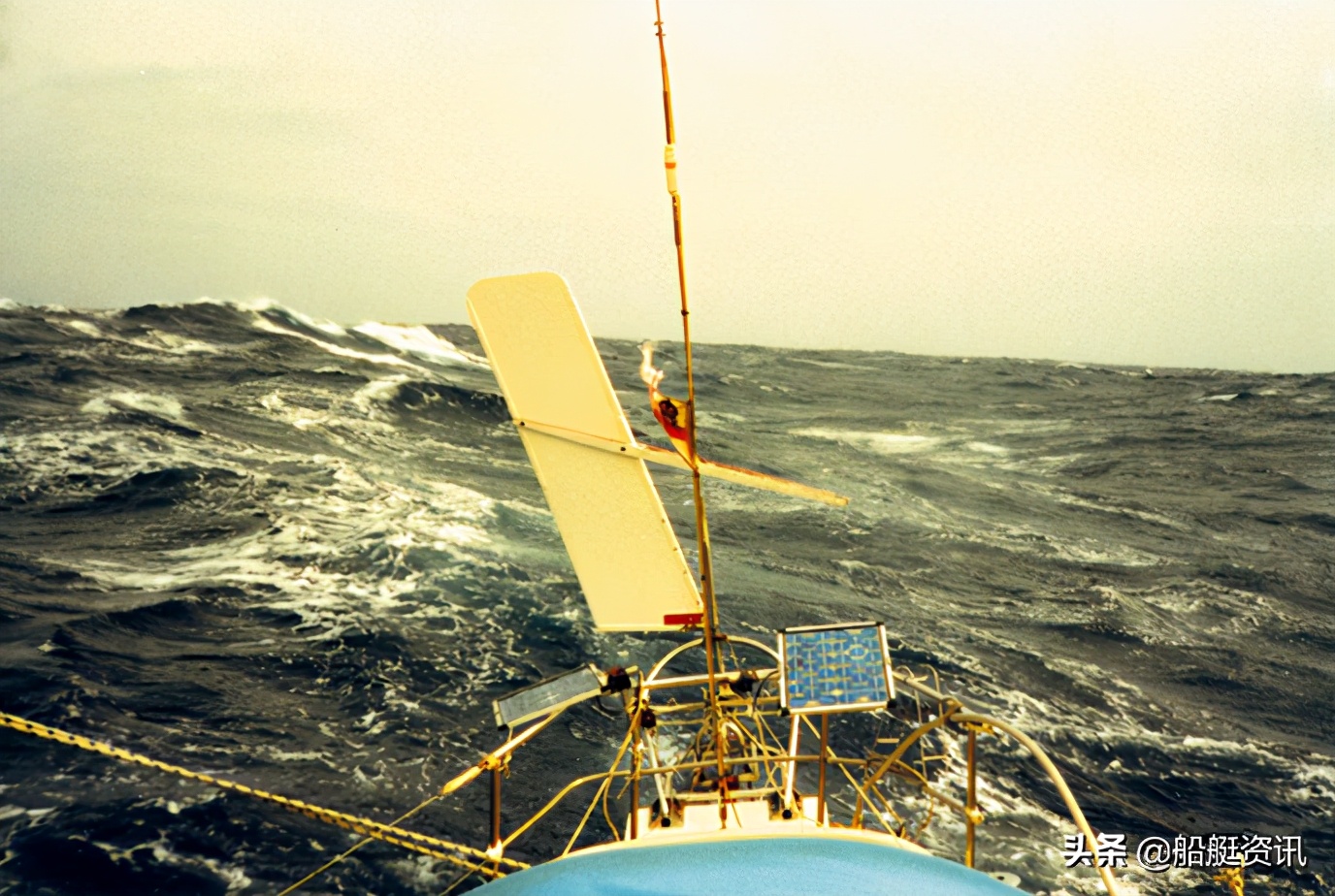 第一个完成环球航行的英国航海家,谁完成了历史上第1次环球航行