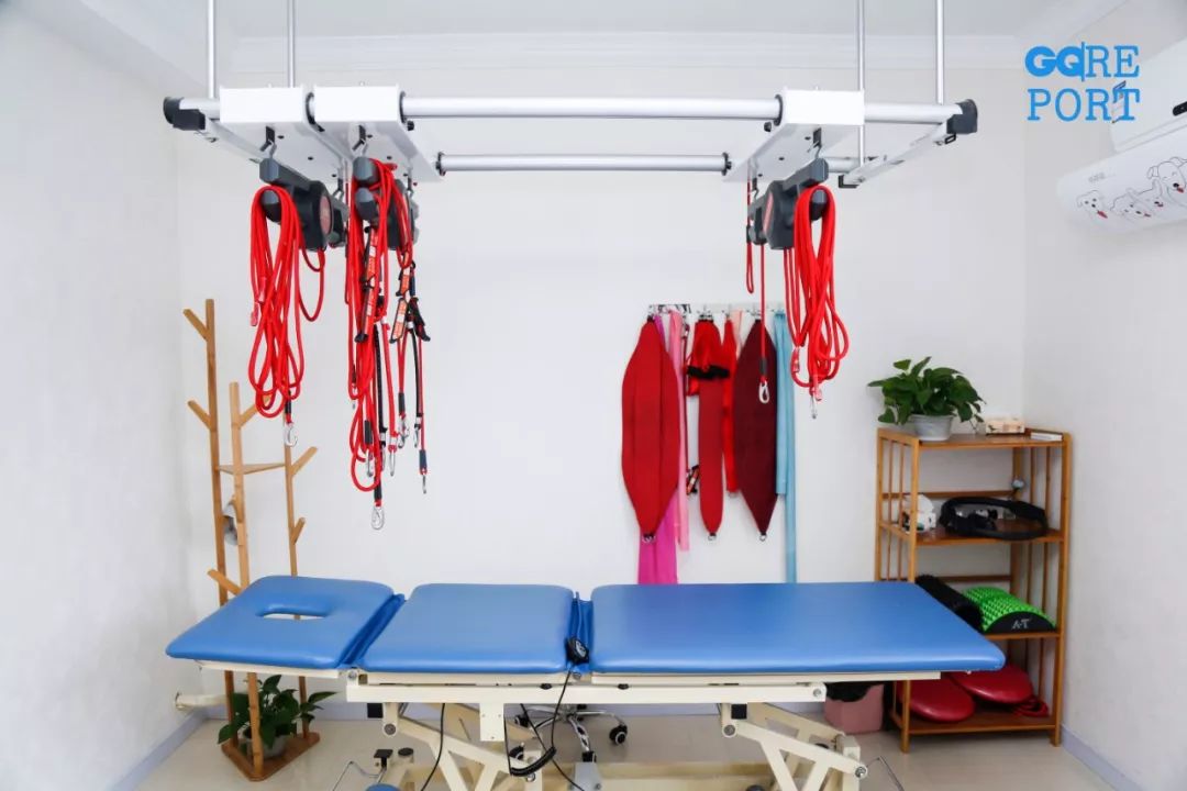 GQ报道|魔都摆渡人：打捞上海滩的一百种焦虑