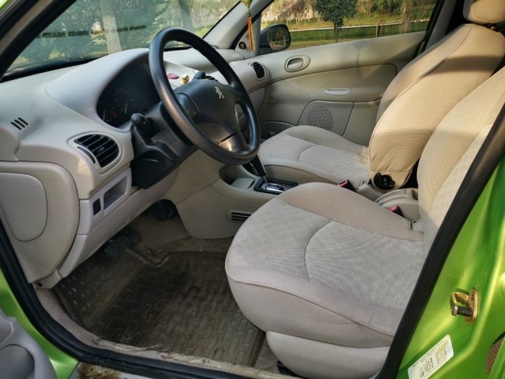 好玩的个性小车,15年车龄的标致206值得入手吗