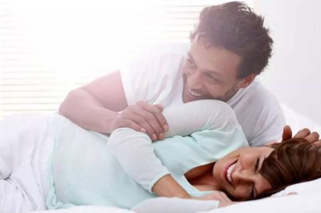 女人刚确认关系就有这3种行为,女人潜意识靠近异性什么心理