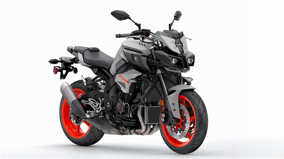 雅马哈mt-09发动机,雅马哈mt-09真的不适合新手吗