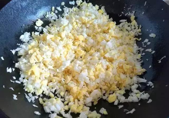 素馅饺子要想好吃有诀窍,各种素馅饺子怎么调馅好吃