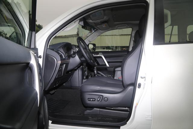 中东版霸道4000tx和vx有何区别,12年中东霸道4000vxl顶配价格