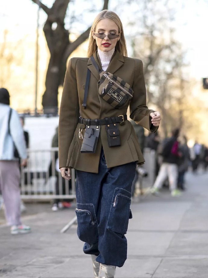 一个包解决不了的问题,一个包搞定不了的事情