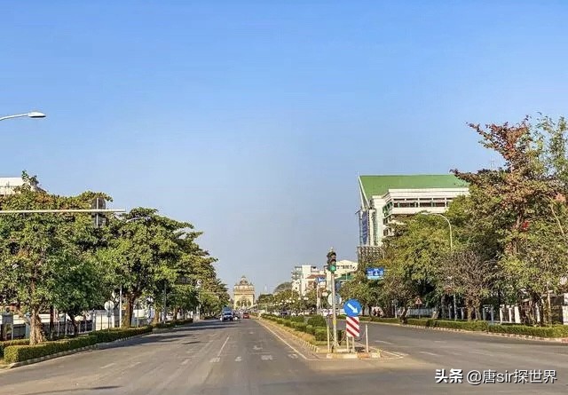 老挝首都万象发展情况,老挝首都万象为什么那么靠近边境