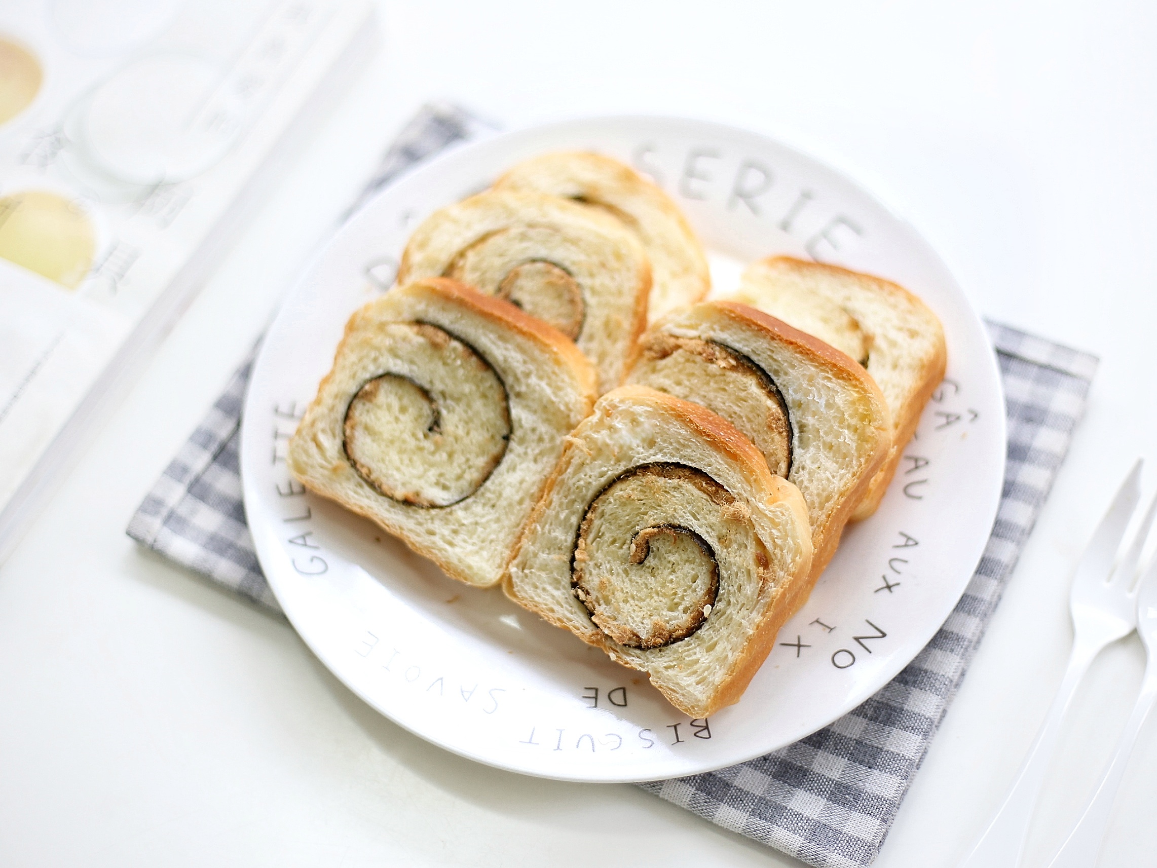 面包的十个基本操作方法,自己做的面包怎么才能保持得更久